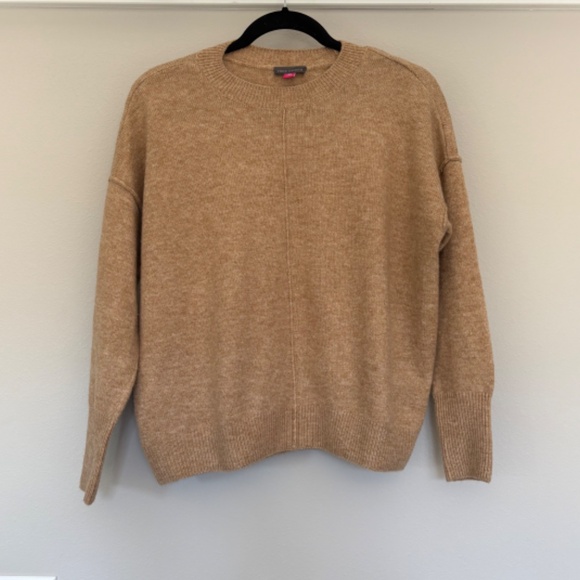 Vince Camuto Sweater - Picture 4 of 11